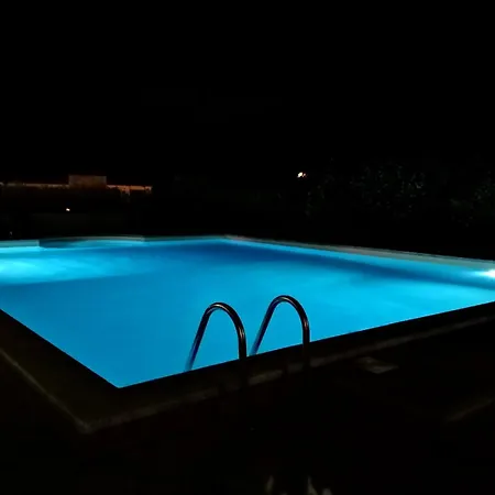 Jenny Wi-fi And Pool *